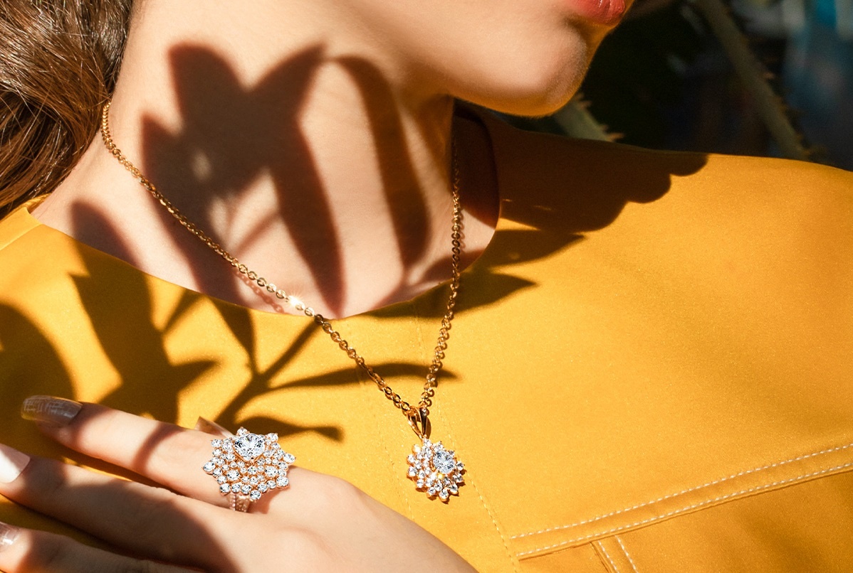 Don xuan cung trang suc Loc Phuc hinh anh