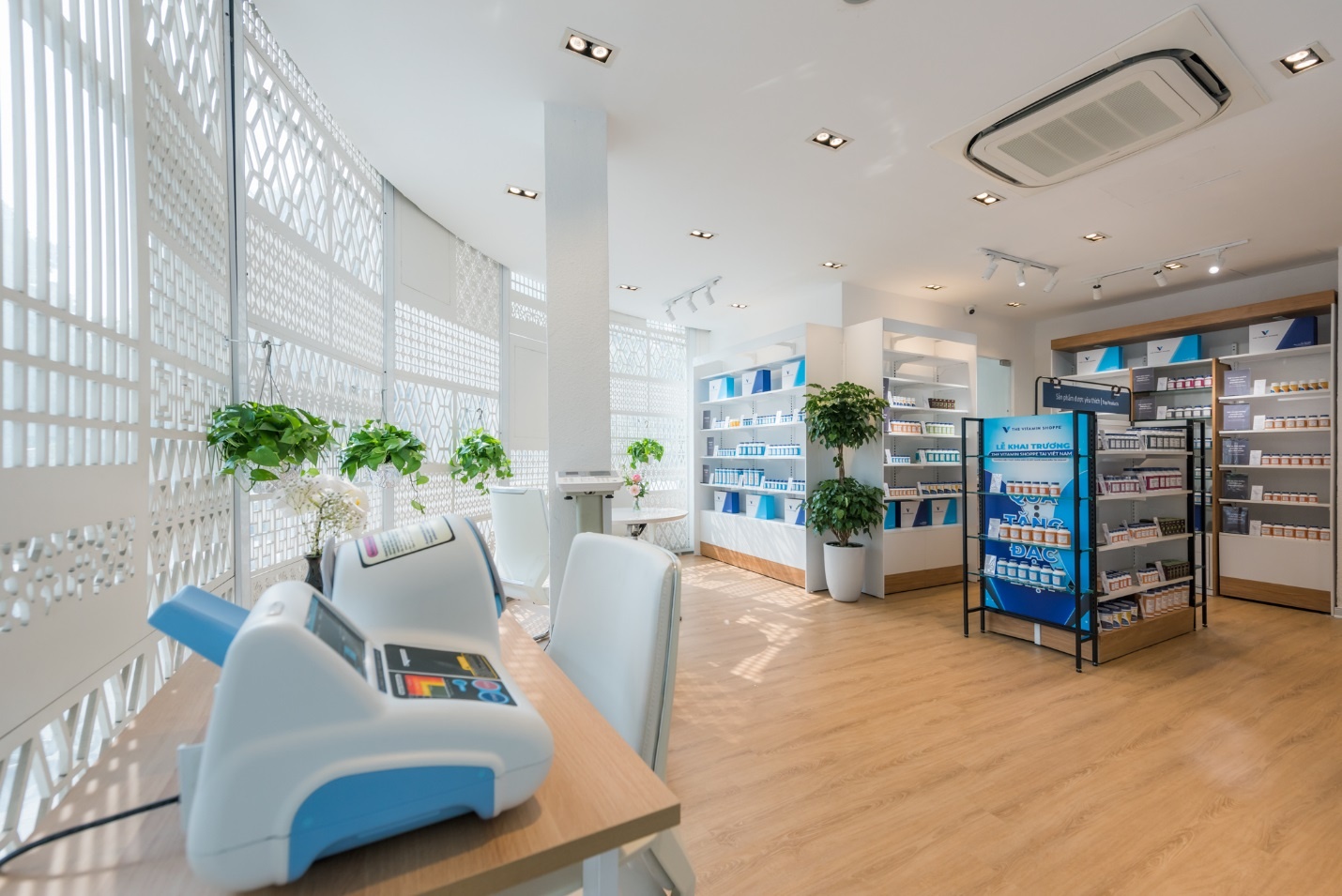 The Vitamin Shoppe anh 2