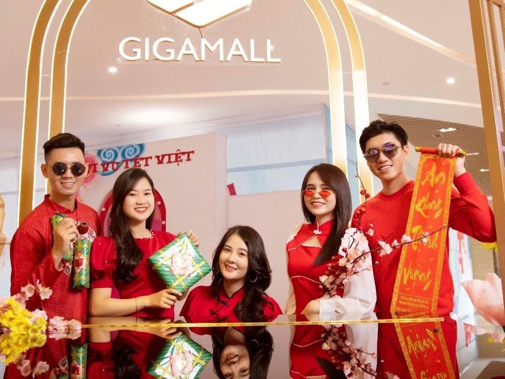 Tet nhieu trai nghiem tai Gigamall va Sense City hinh anh