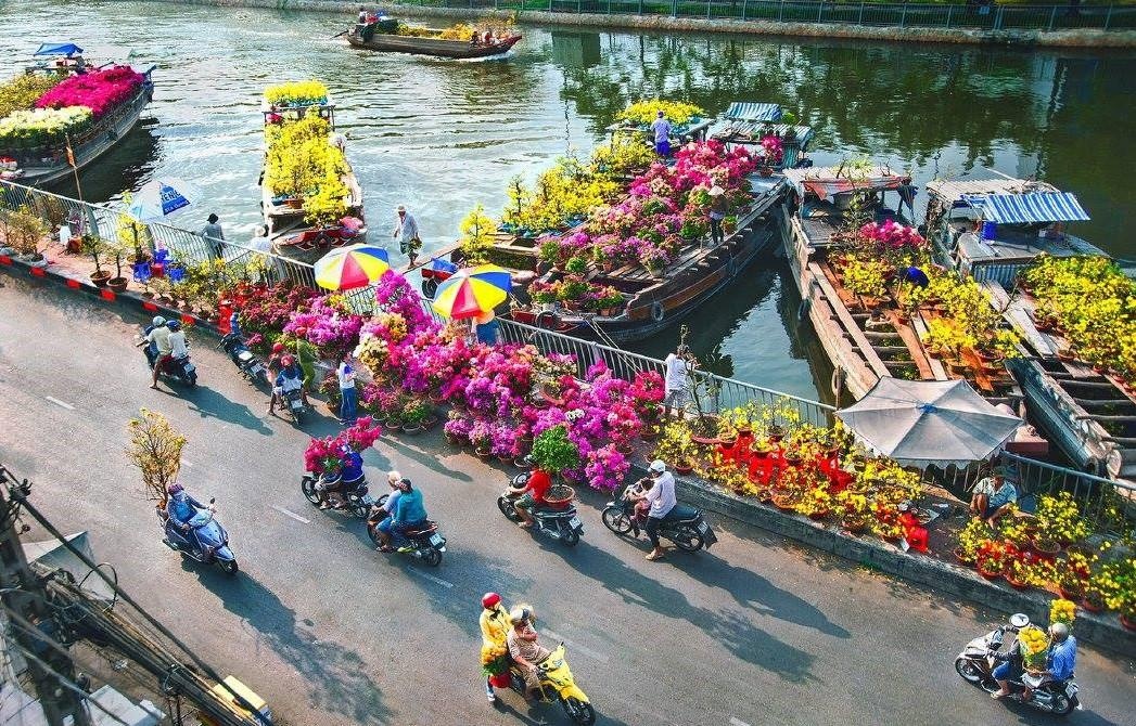 4 cho hoa noi tieng giup cho Tet ve nha hinh anh