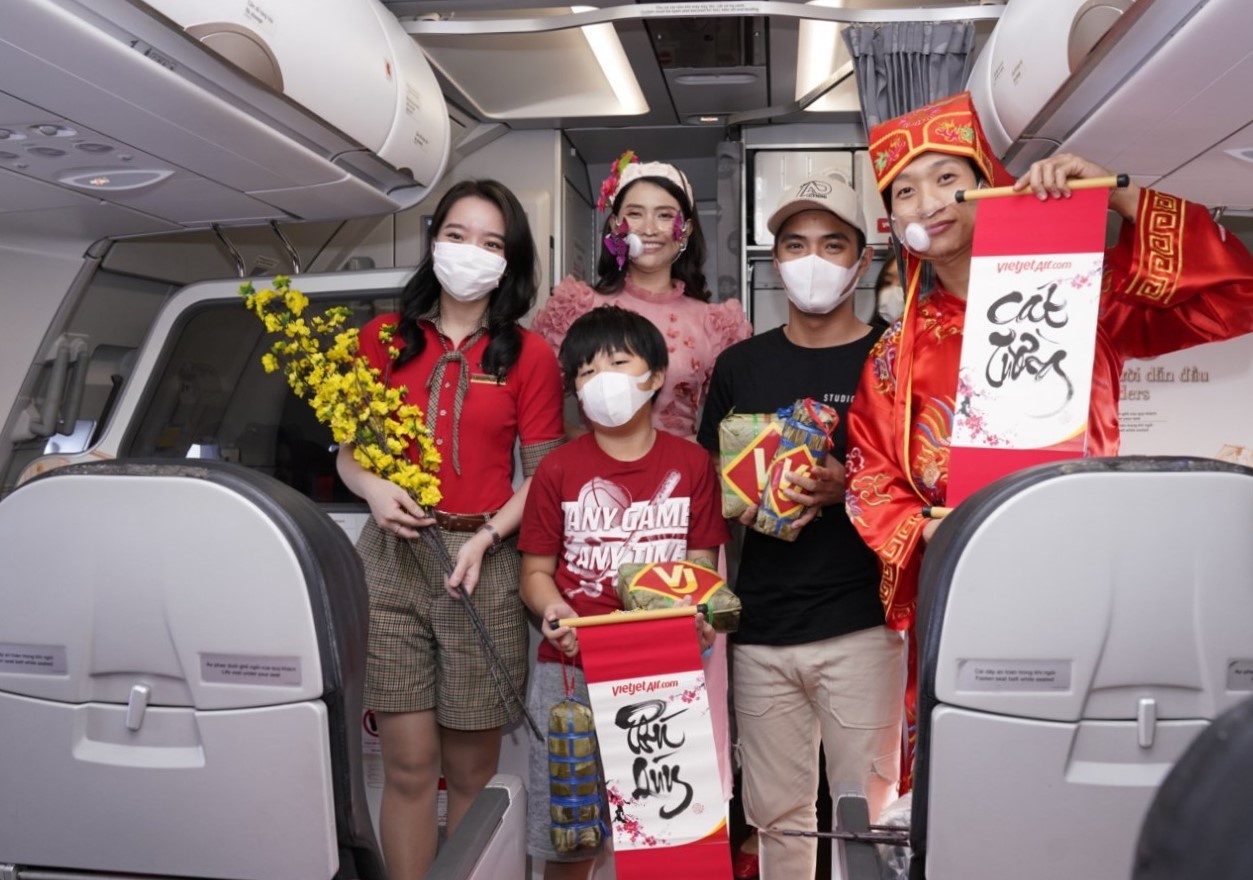 Don Tao quan ngay 23 thang Chap tu do cao 10.000 m hinh anh