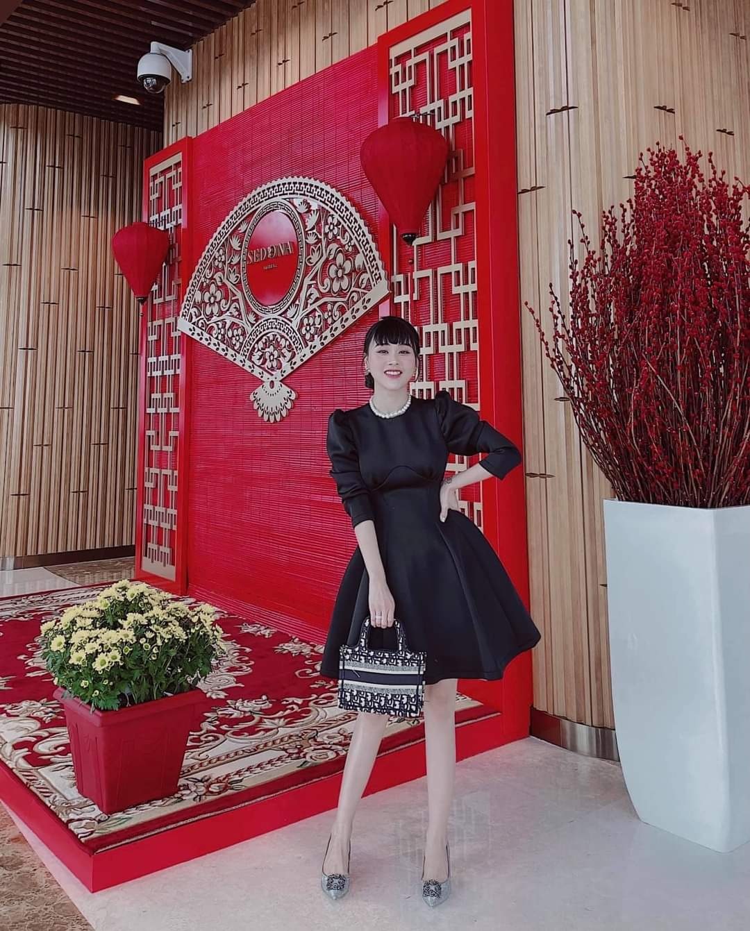 Van Van Boutique anh 2