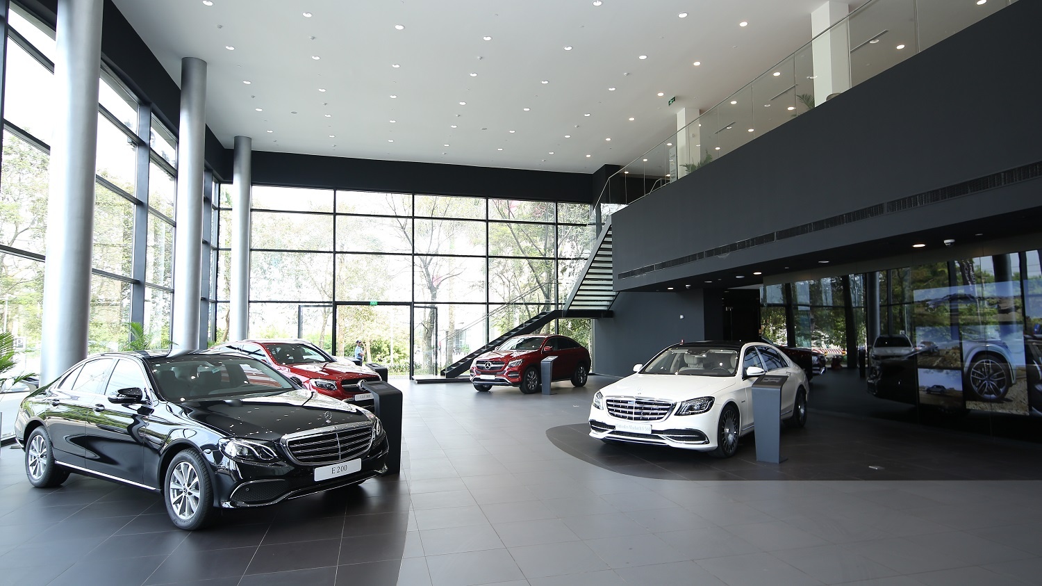 Vietnam Star Automobile anh 5