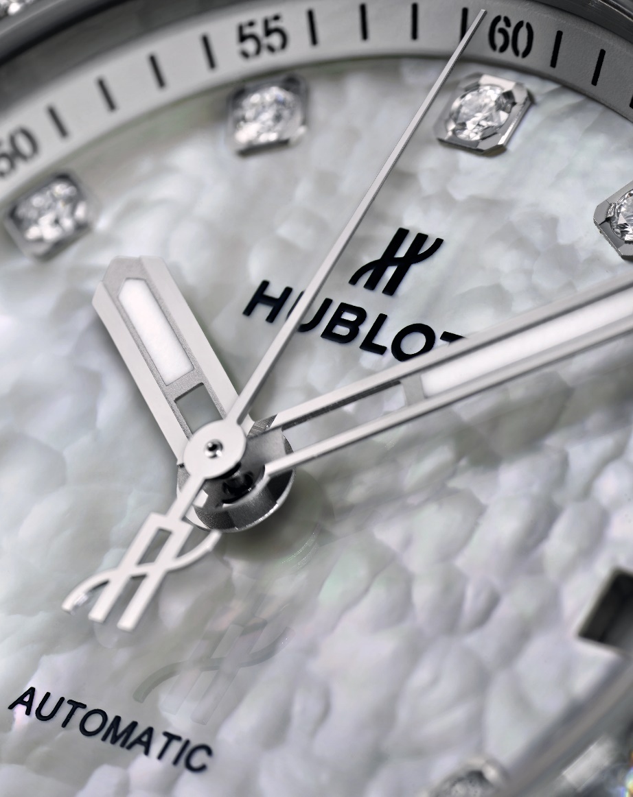 Hublot ảnh 2 Hublot anh 2