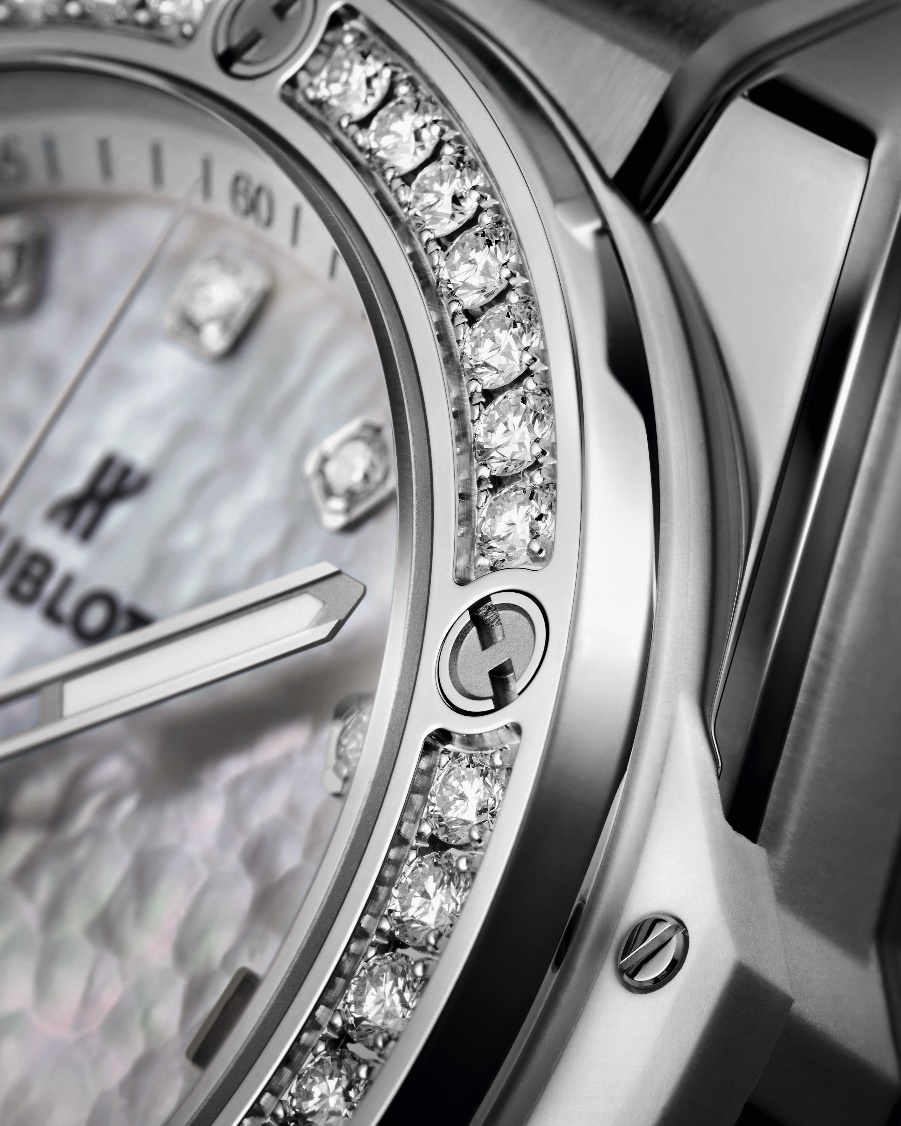 Hublot ảnh 3 Hublot anh 3