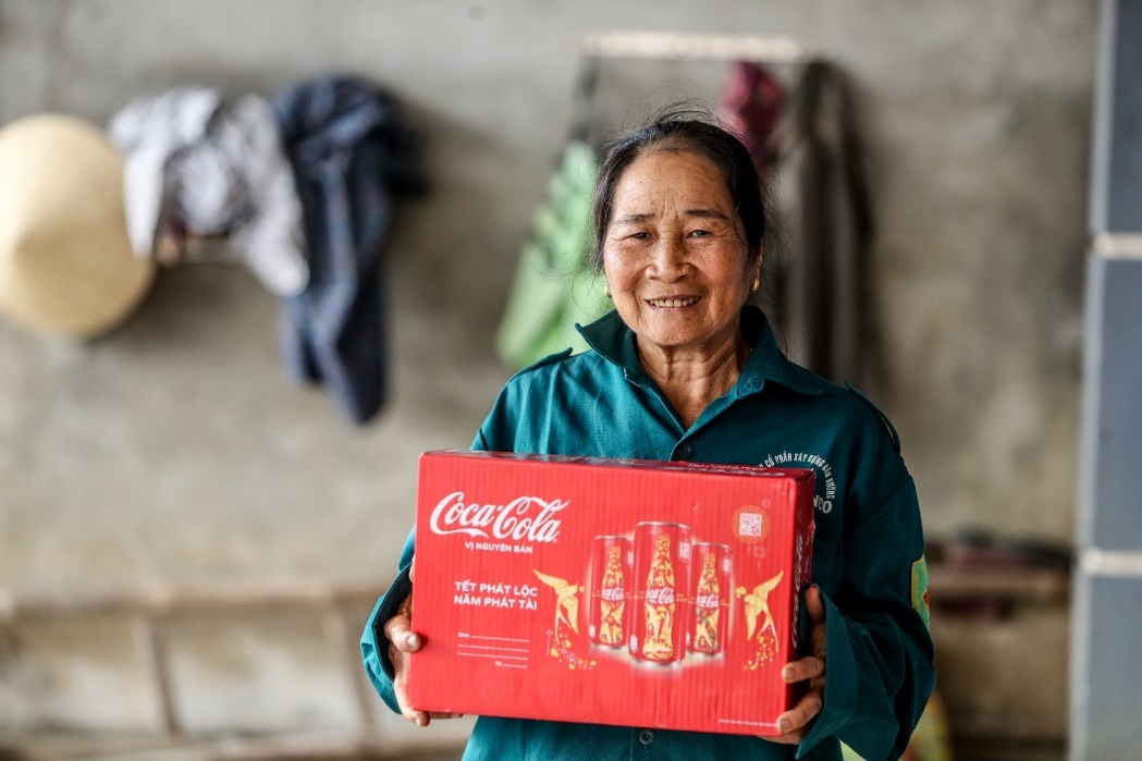 3 ly do ban khong nen bo qua 'Ban tiec nam moi ky luc the gioi' hinh anh