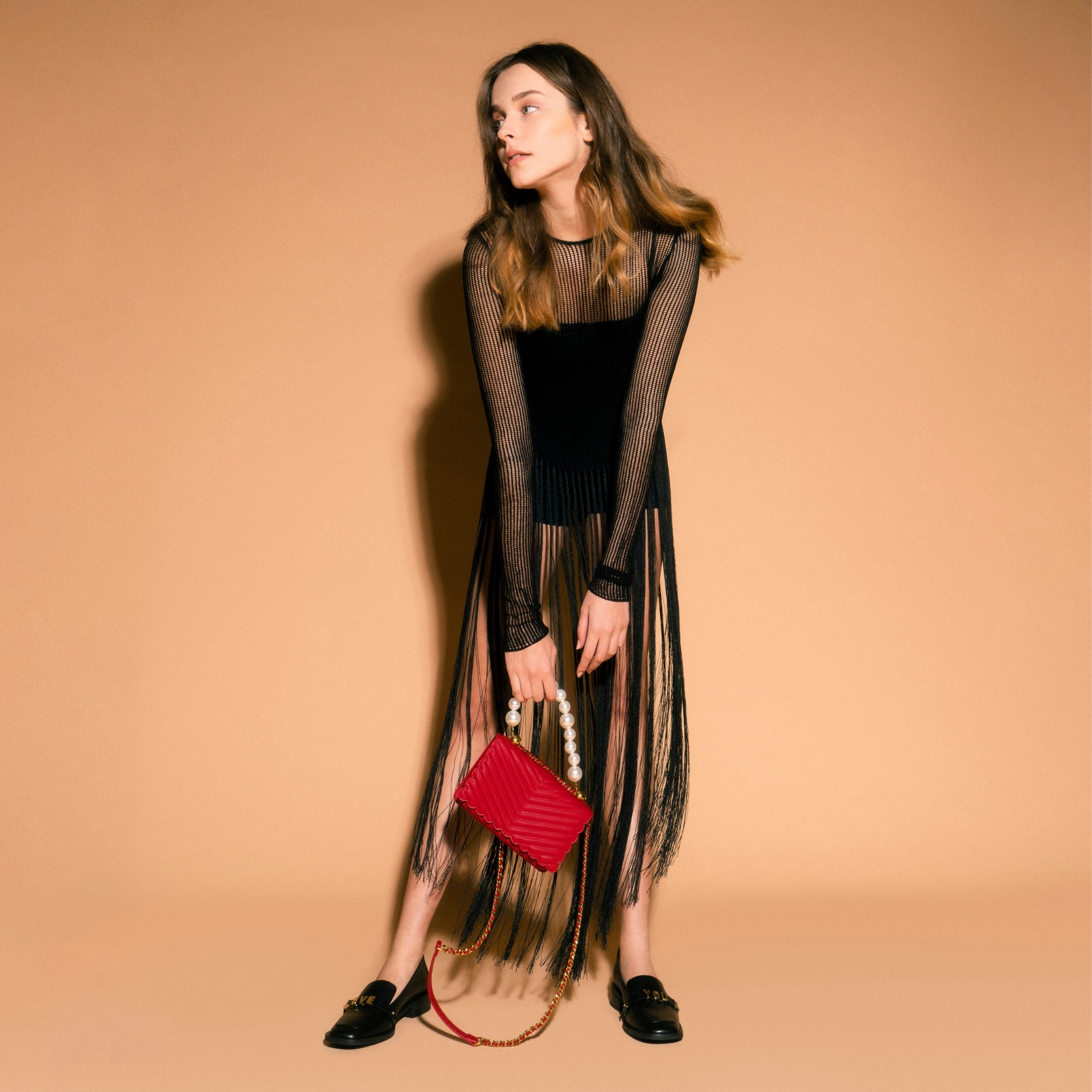 Charles & Keith anh 1