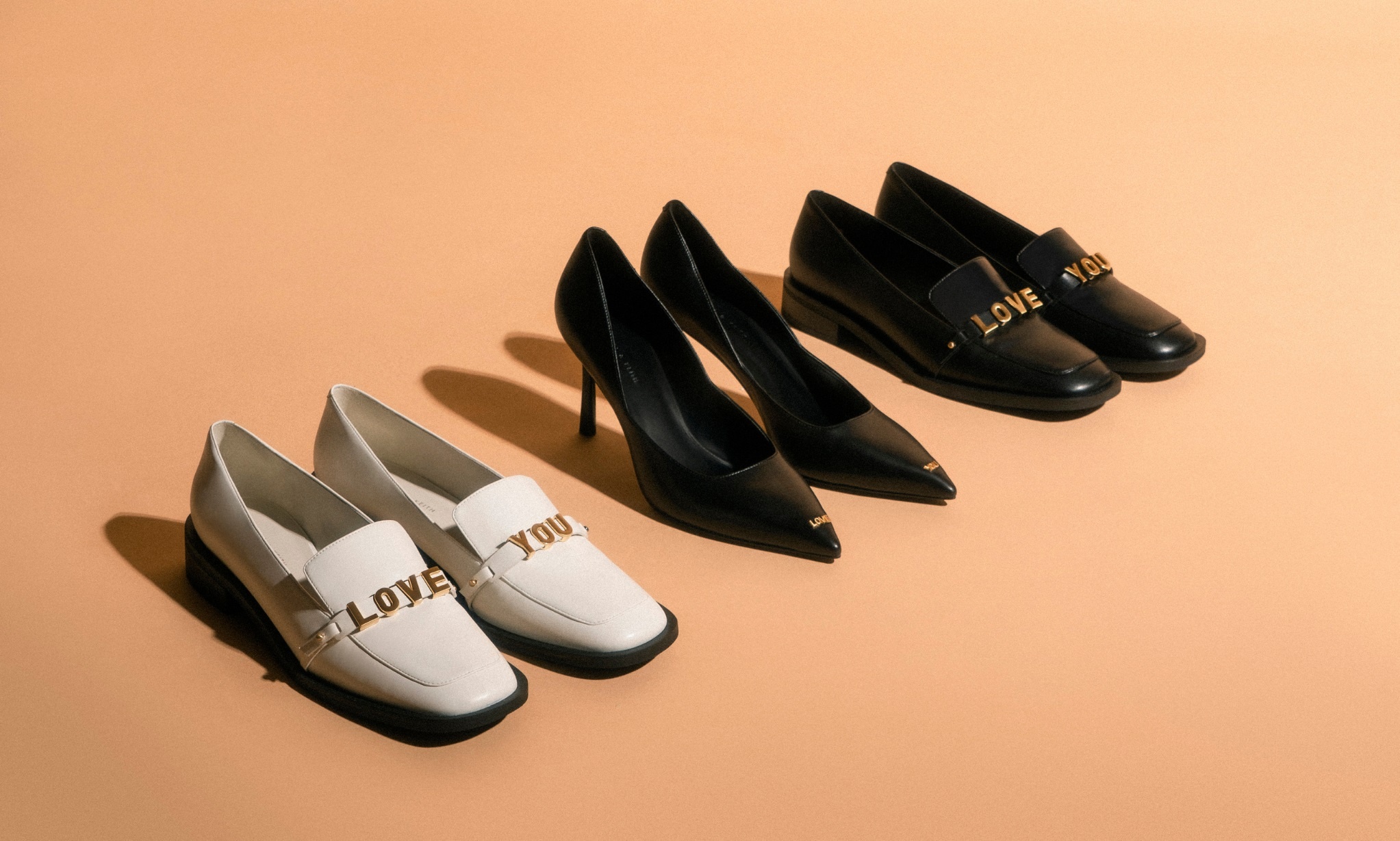 Charles & Keith anh 2