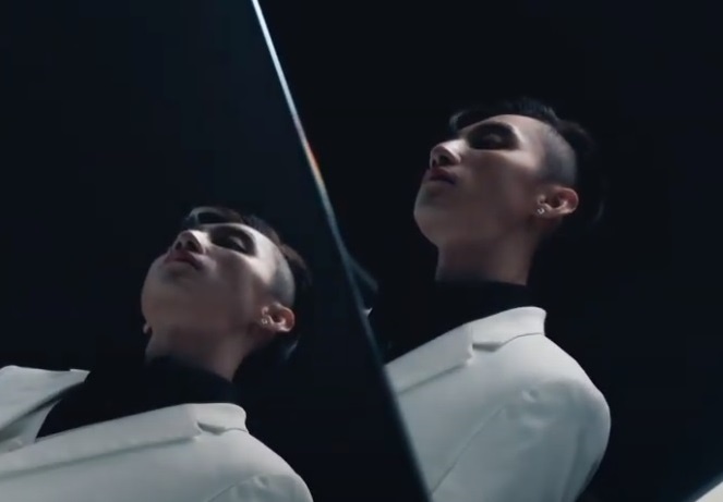 Khi Son Tung chung minh ban than khong co gioi han hinh anh