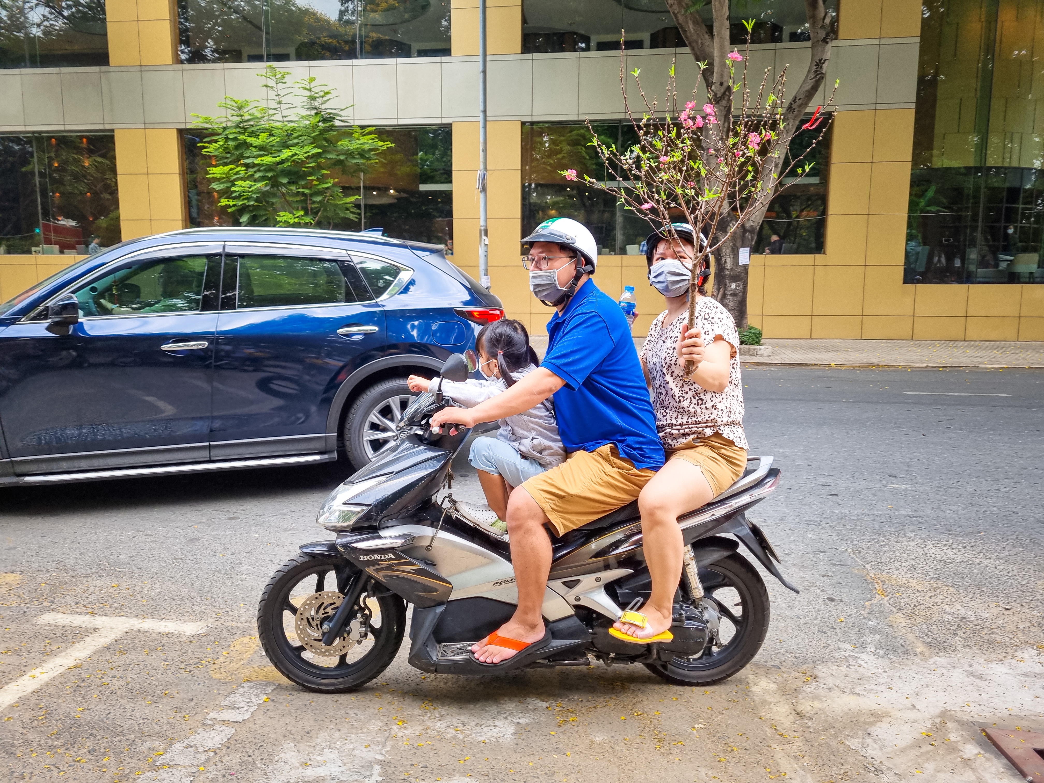 Tết TP.HCM dưới góc nhìn Galaxy S21 ảnh 4 Tet TP.HCM duoi goc nhin Galaxy S21 anh 4