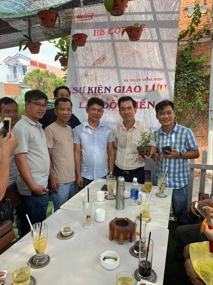 Hoa lan đột biến ảnh 4 Hoa lan dot bien anh 4