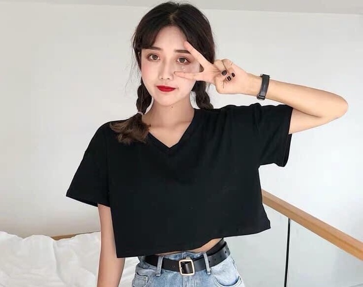 Hoa co nang nang dong cung thoi trang Chu hinh anh