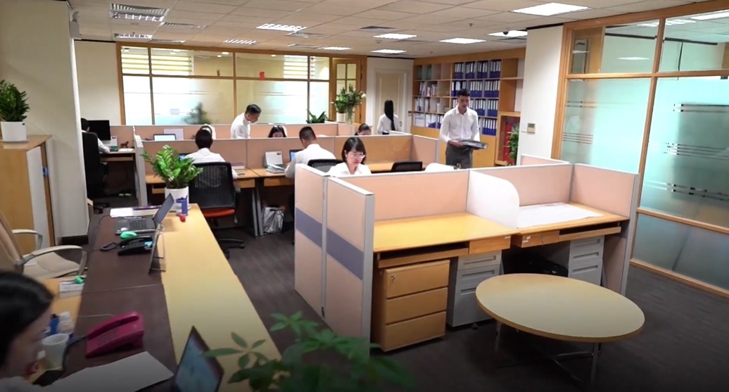 Kham pha moi truong lam viec chuyen nghiep tai Tap doan Sun Group hinh anh