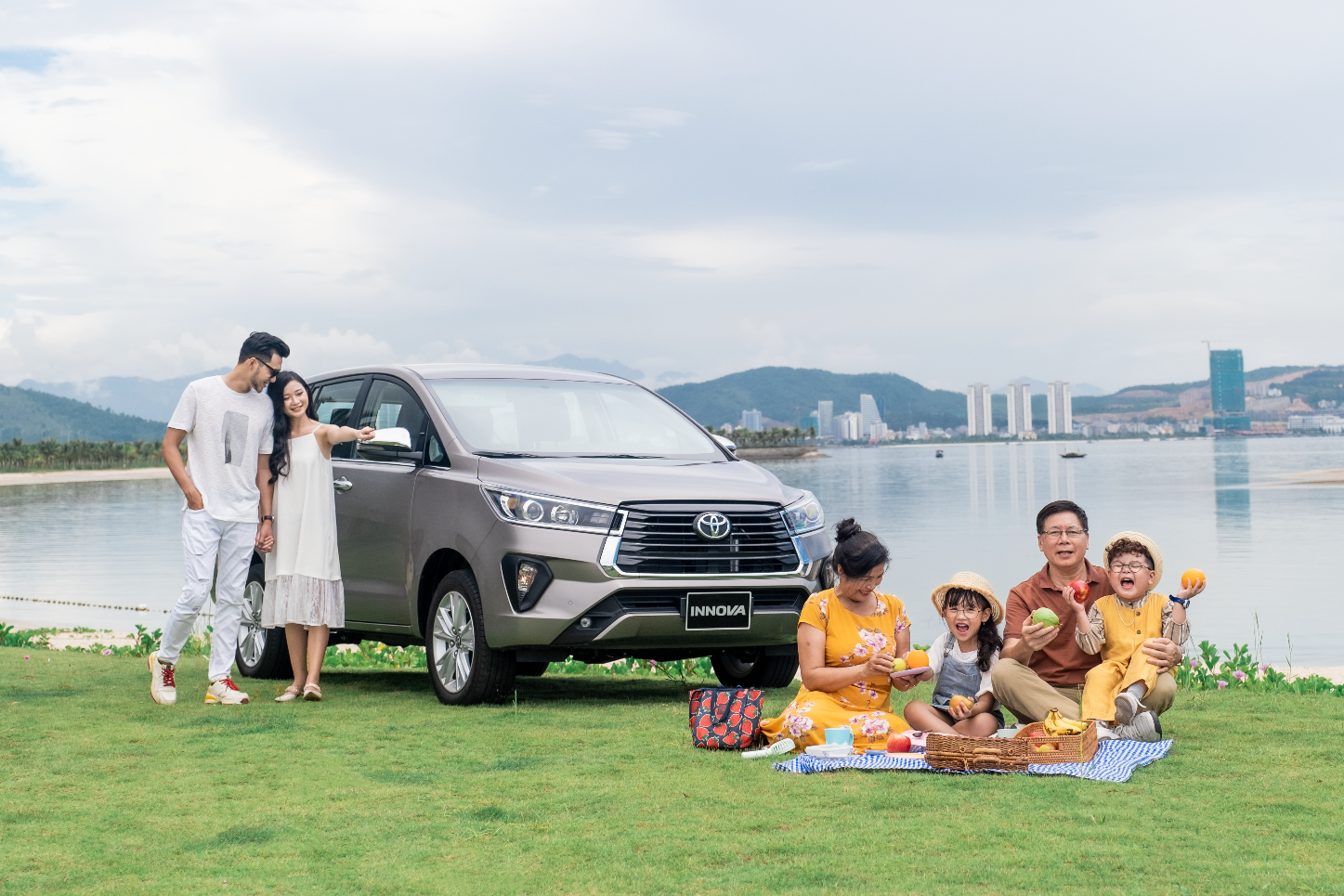 Toyota ảnh 2 Toyota anh 2