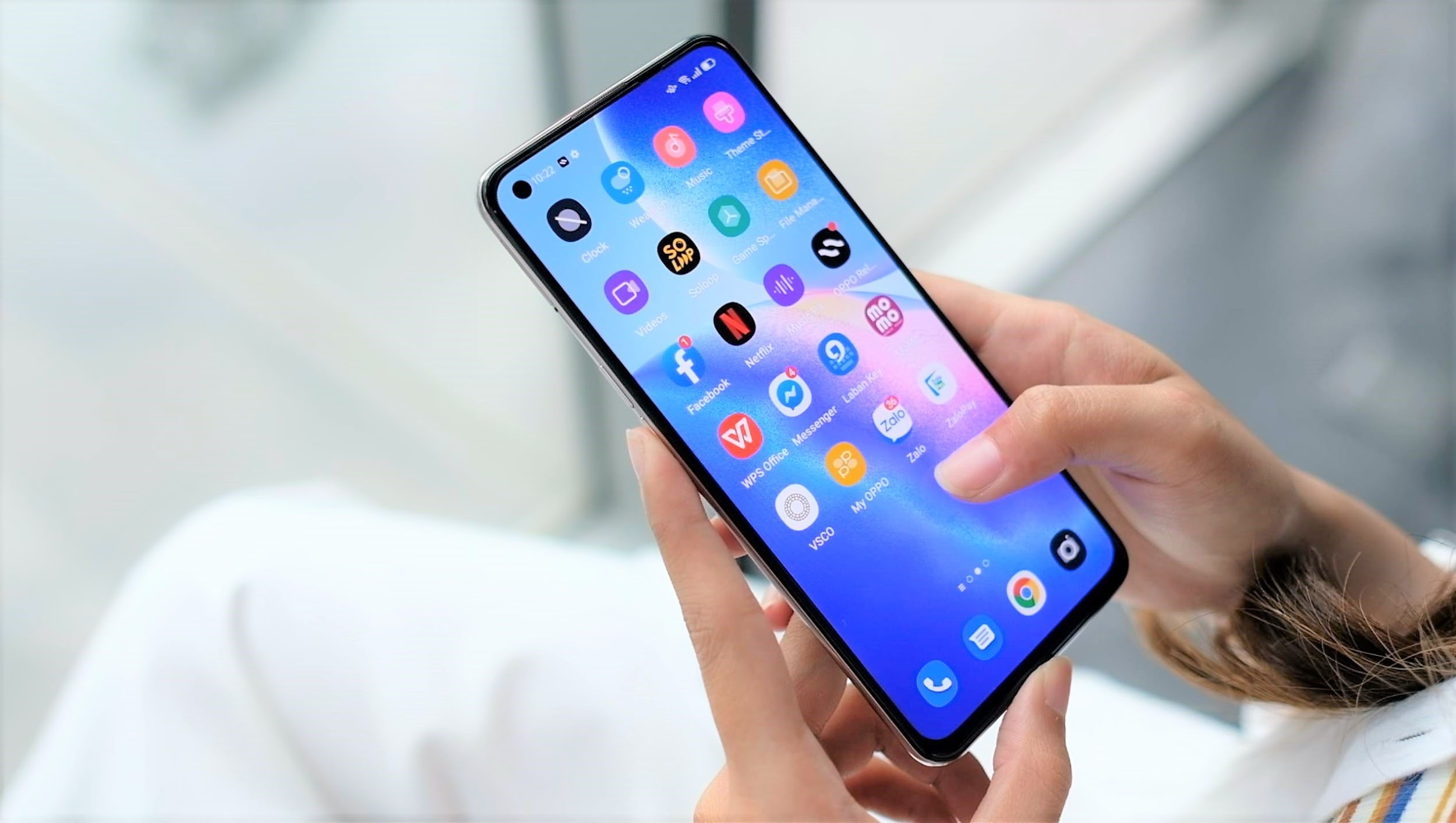 Oppo Reno5 5G - ket noi mang 5G, sac nhanh 65 W, gia 11,99 trieu dong hinh anh