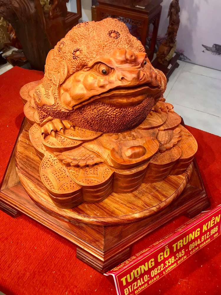 Tượng gỗ Trung Kiên ảnh 2 Tuong go Trung Kien anh 2