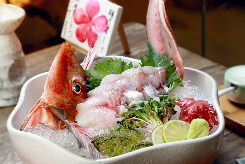 Ca Hamachi - 'bo Kobe' cua bien ca chua nhieu khoang chat hinh anh