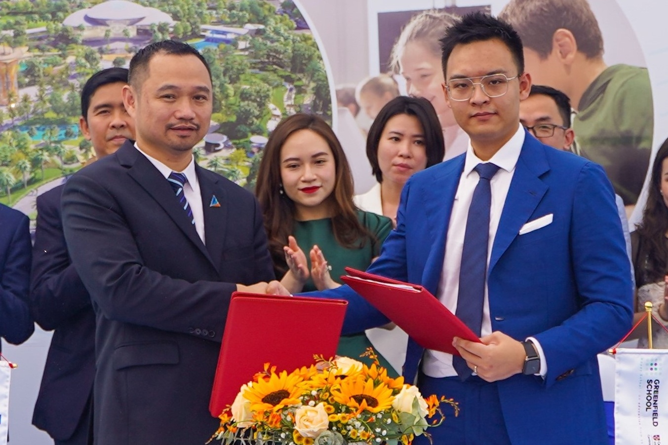 Chu dau tu Gem Sky World hop tac he thong giao duc chuan quoc te hinh anh