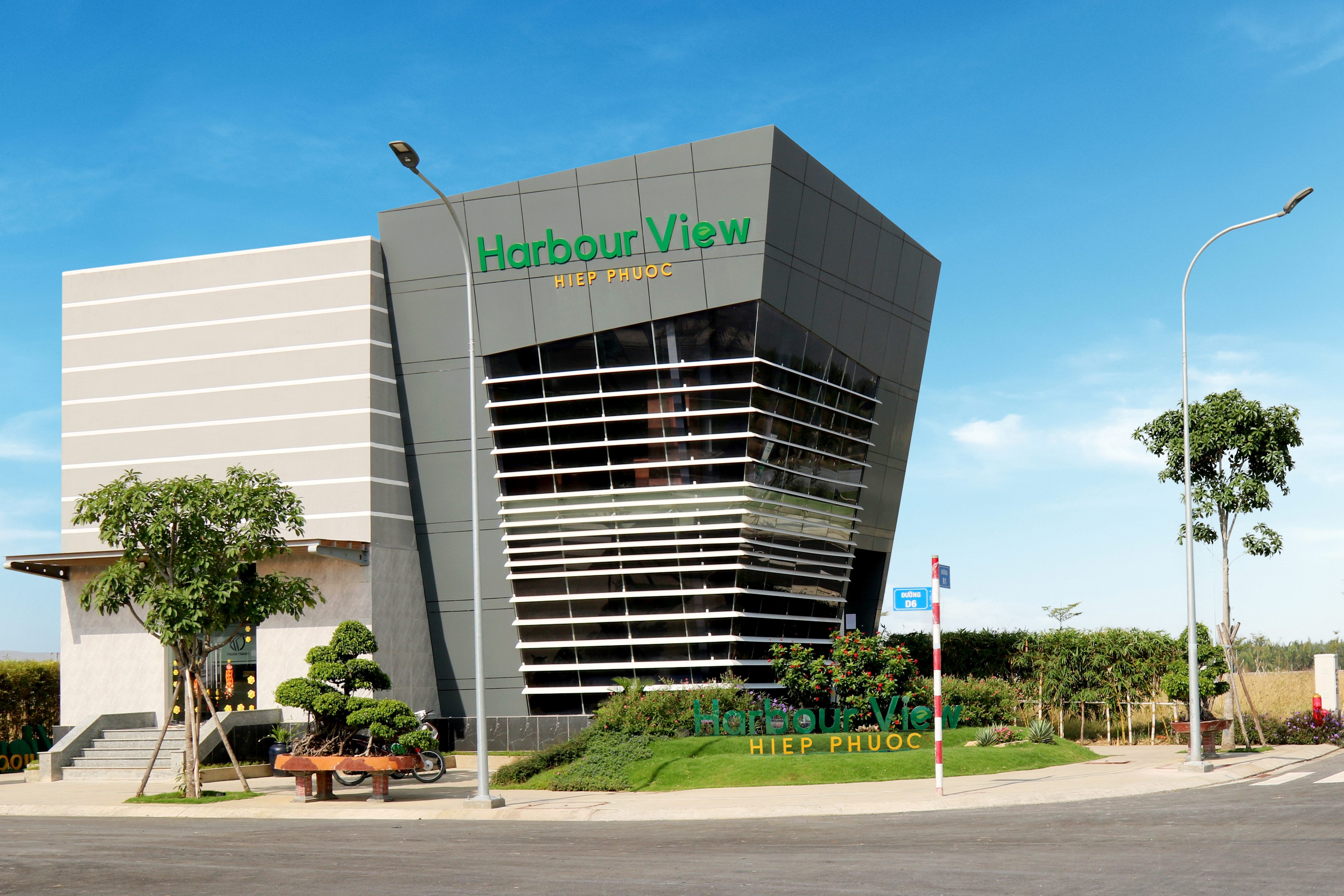 Long An day manh dau tu ha tang, bat dong san Can Giuoc khoi sac hinh anh