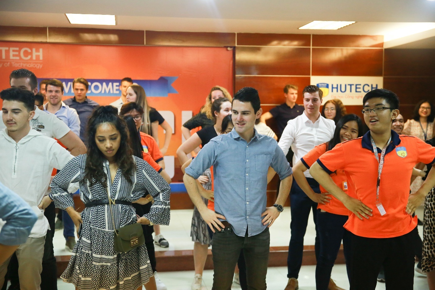 Dai hoc Lincohn,  Hutech anh 2