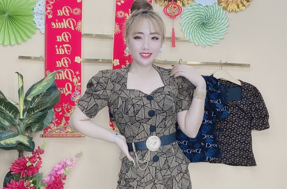 Phoi do sanh dieu voi trang phuc cua Thien My Fashion hinh anh