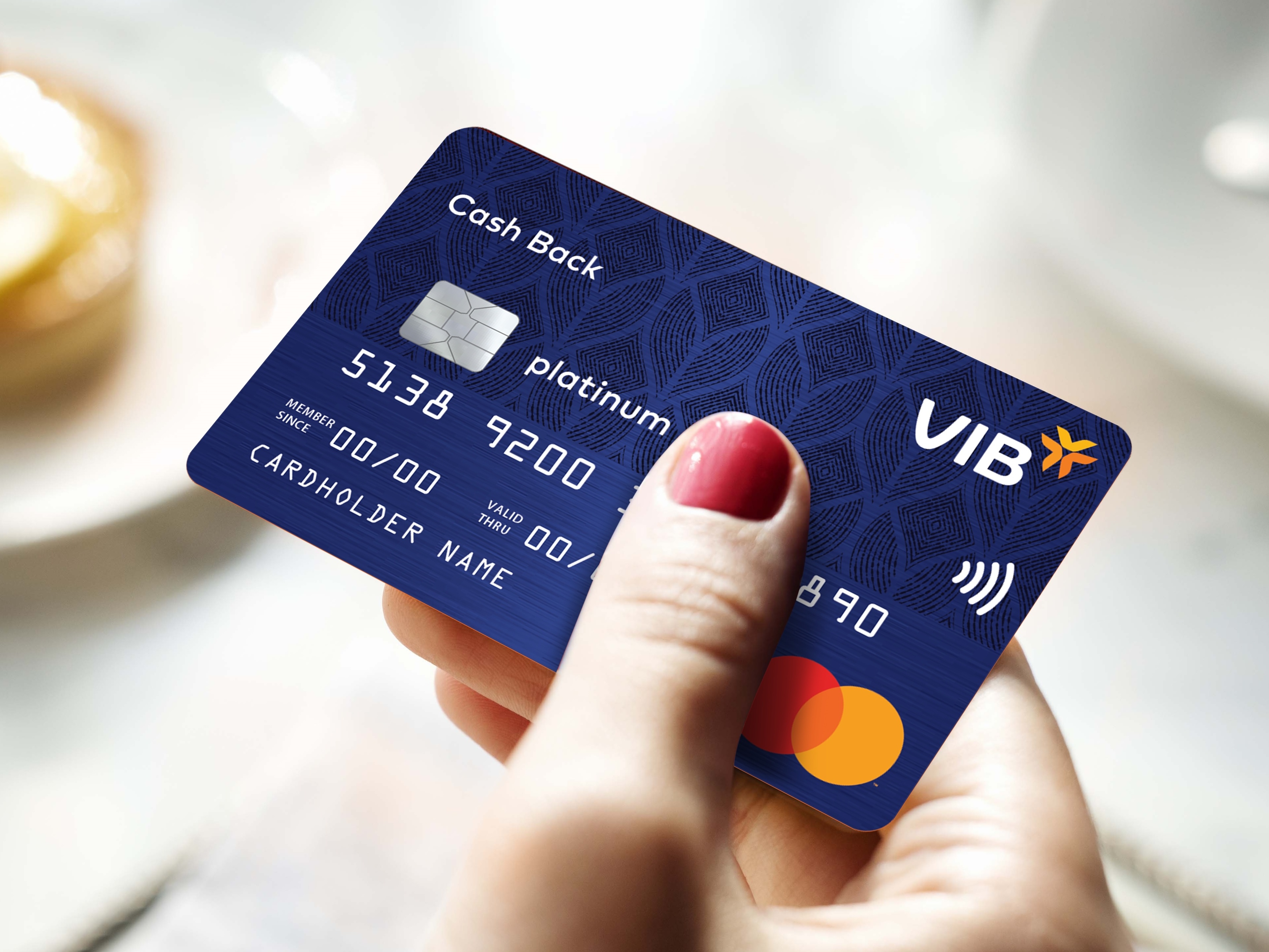 VIB ra mat goi dich vu cao cap 'Mo khoa dac quyen' hinh anh