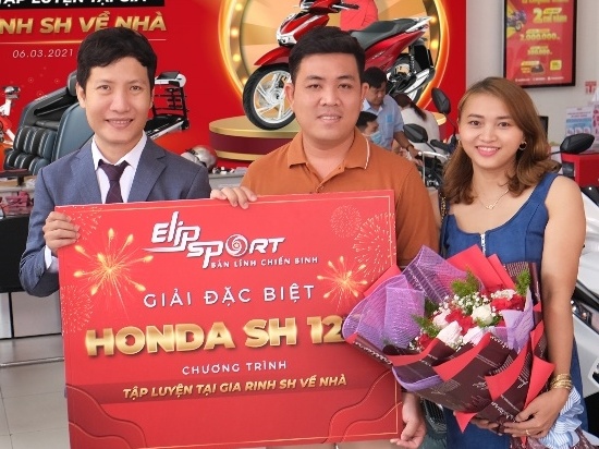 Elipsport tim ra nguoi trung Honda SH 125i hinh anh