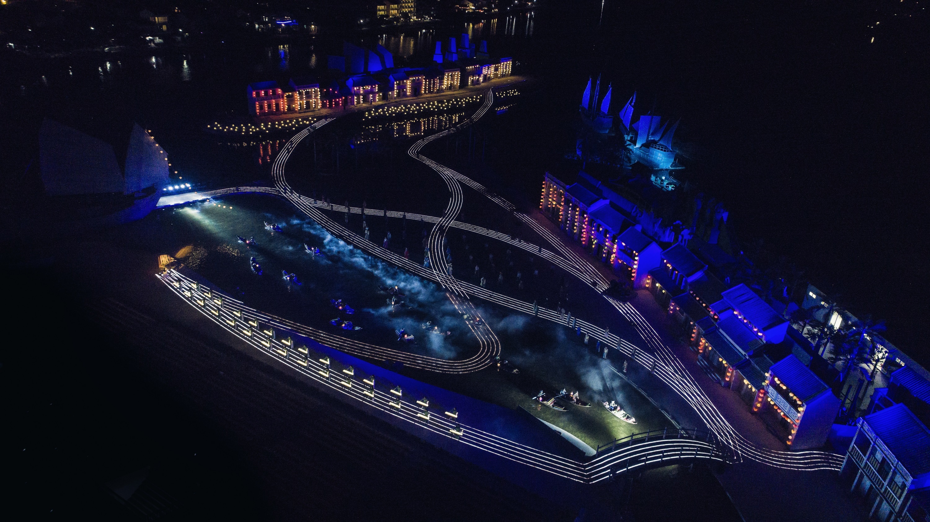 Ky uc Hoi An,  show dien thuc canh anh 5