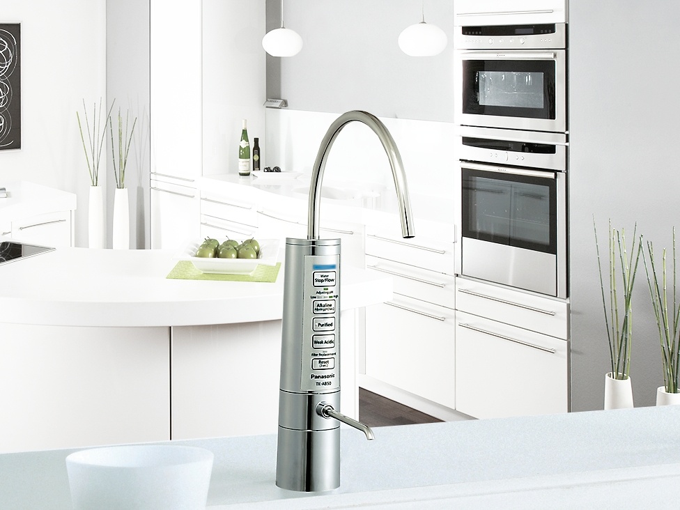 The Gioi Dien Giai tung uu dai khi mua may ion kiem Panasonic TK-AB50 hinh anh