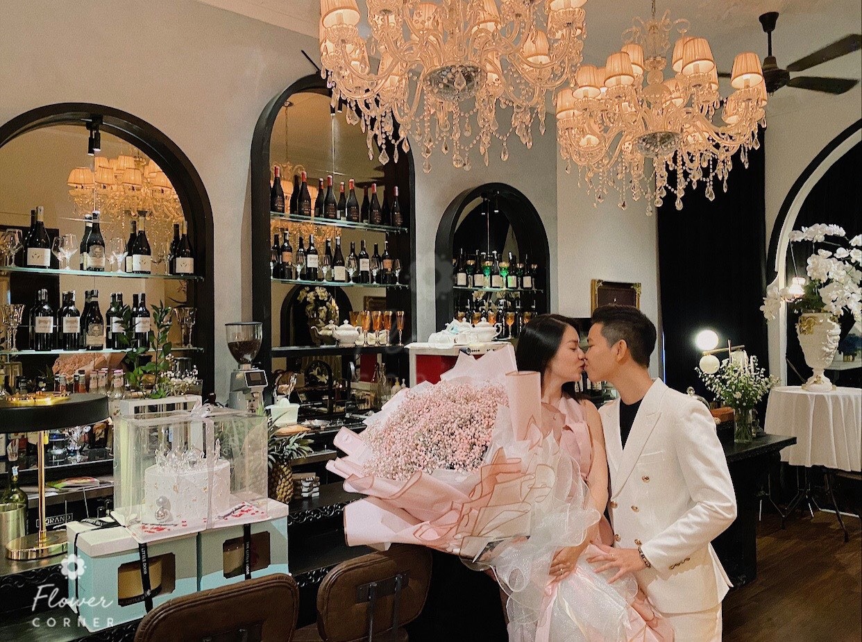 Flower Corner,  ung dung dat hoa anh 3