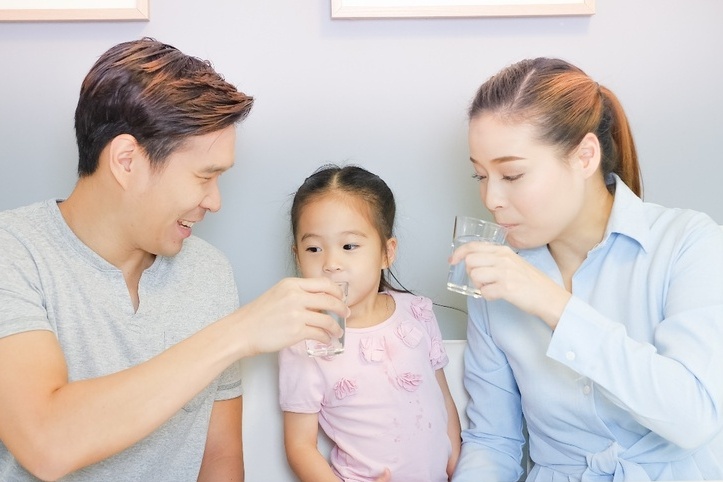 Nuoc sach giup tang cuong mien dich tu nhien hinh anh