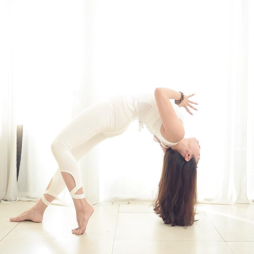 Trung tam yoga Tran Lan Anh,  yoga anh 1