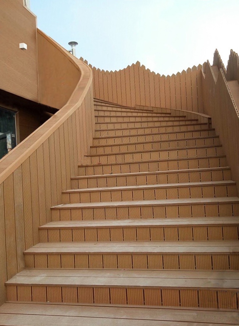 Kho San Go,  Hoang Gia Nam Viet anh 3