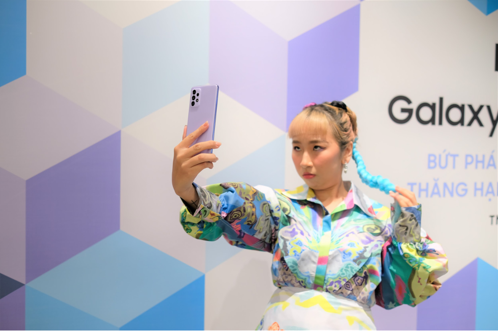 Samsung A72 ra mat nhieu nang cap quan trong anh 3