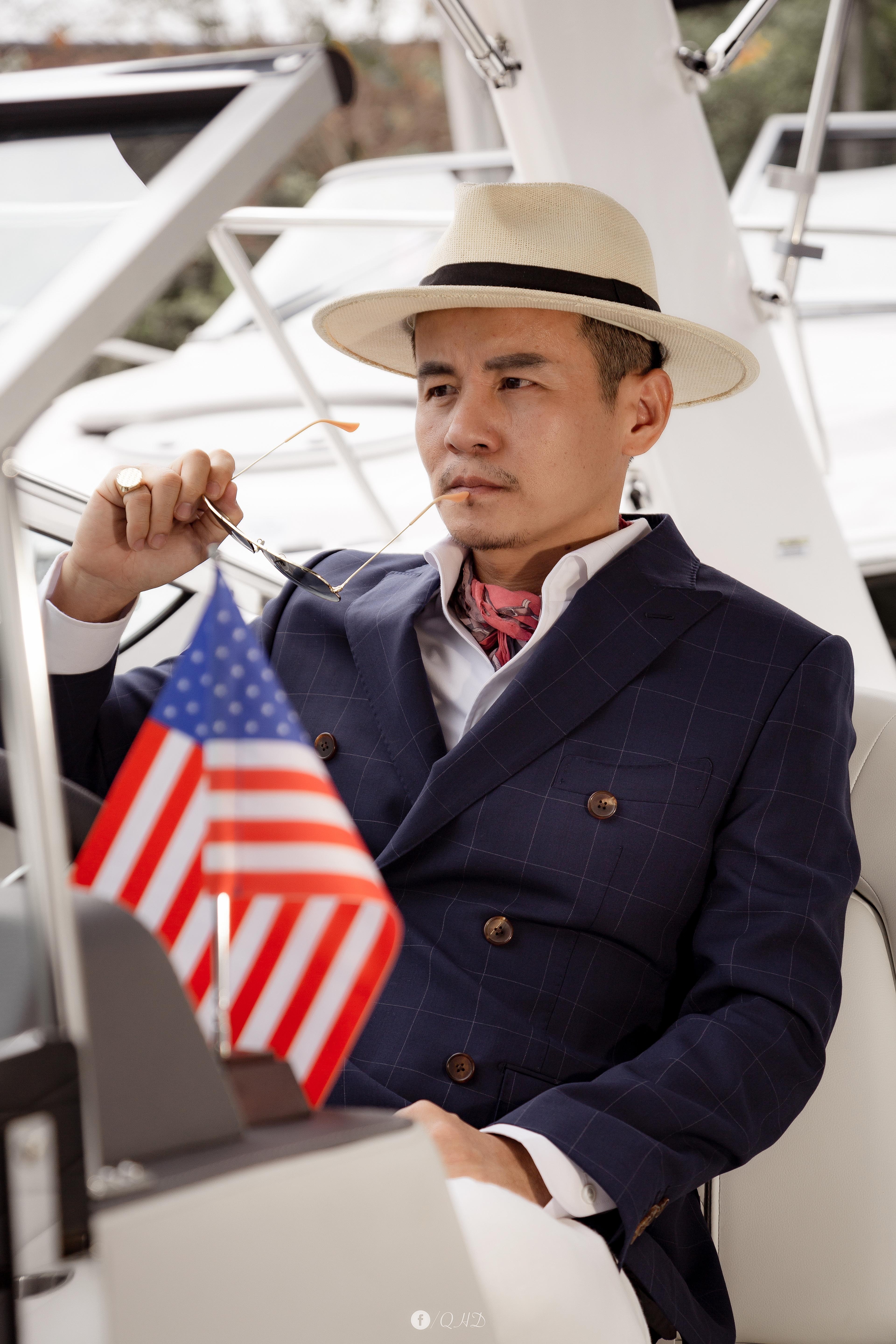 Vest,  Cao Minh Sai Gon anh 3