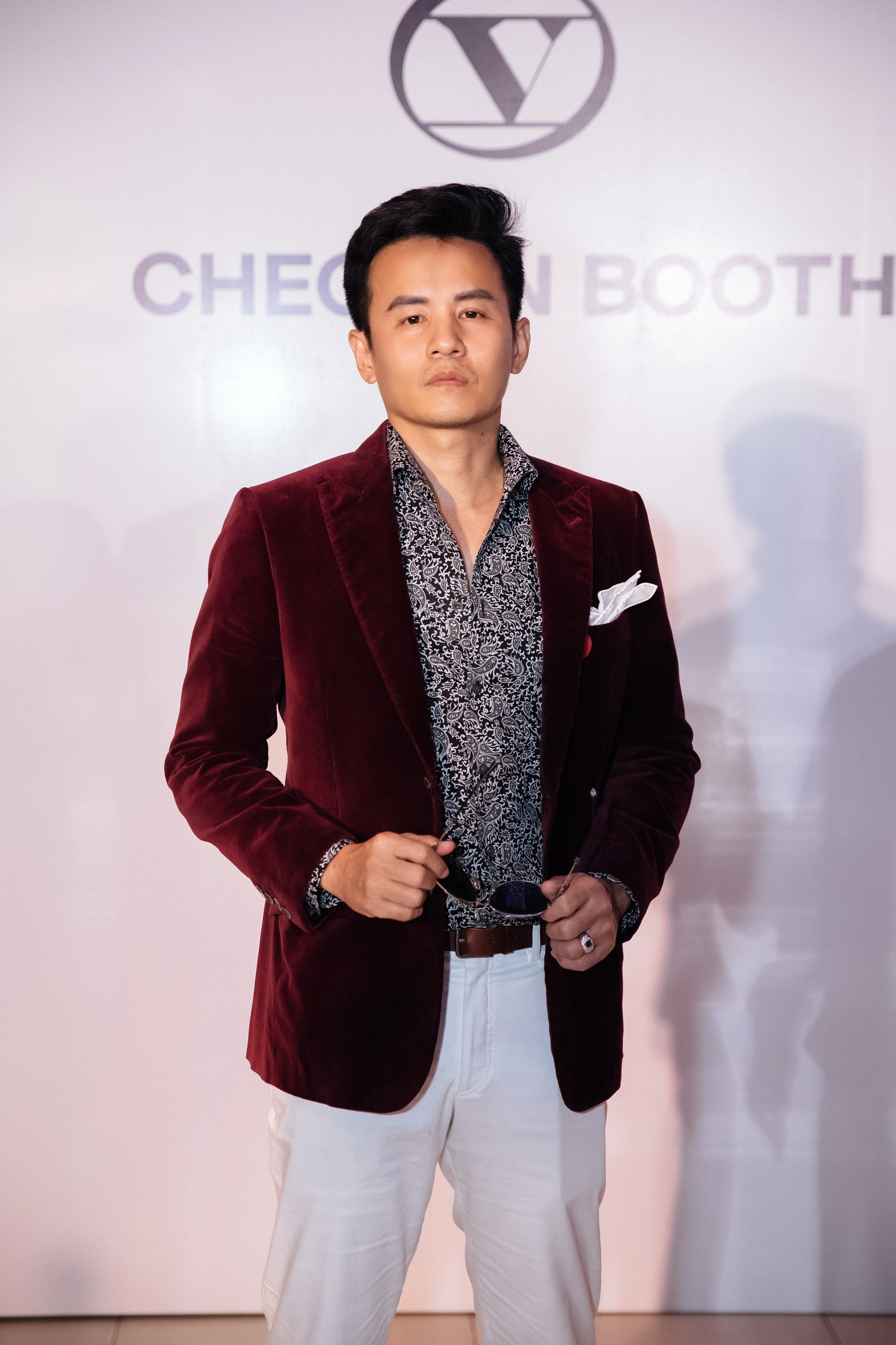 Vest,  Cao Minh Sai Gon anh 4