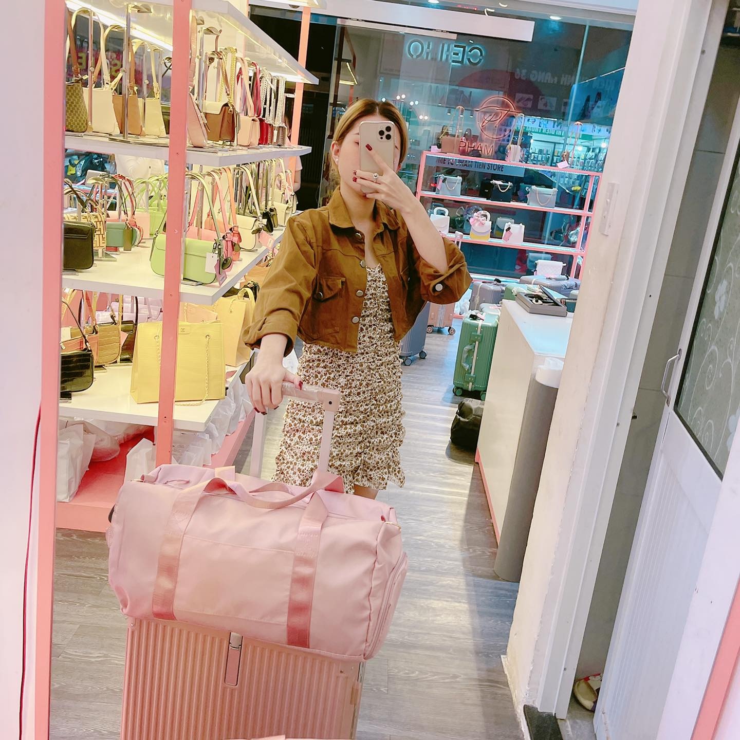 Tien Tui Dep,  tui xach thoi trang anh 1