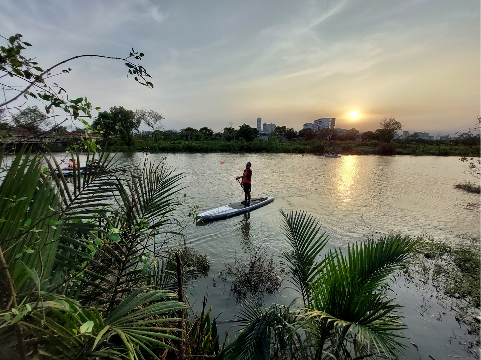 Samsung A72 duoc nang cap camera anh 11