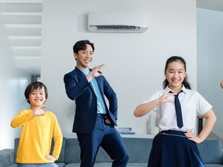 Dieu hoa cong nghe nanoe X co the uc che SARS-CoV-2 hinh anh