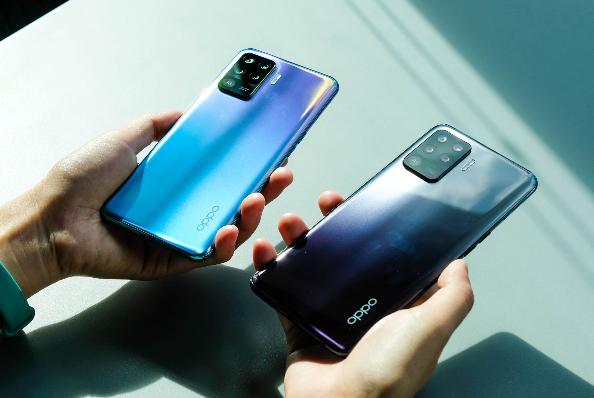 Oppo A94 - thiet ke mong nhe, 5 camera, gia 7,69 trieu dong hinh anh