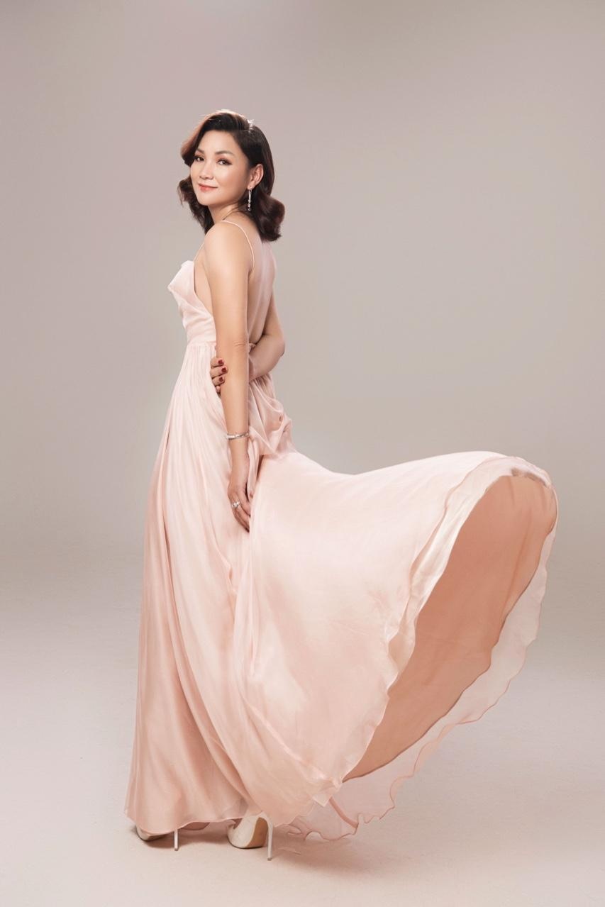 Hà Nguyễn Fashion, thời trang quý cô ảnh 3 Ha Nguyen Fashion, thoi trang quy co anh 3