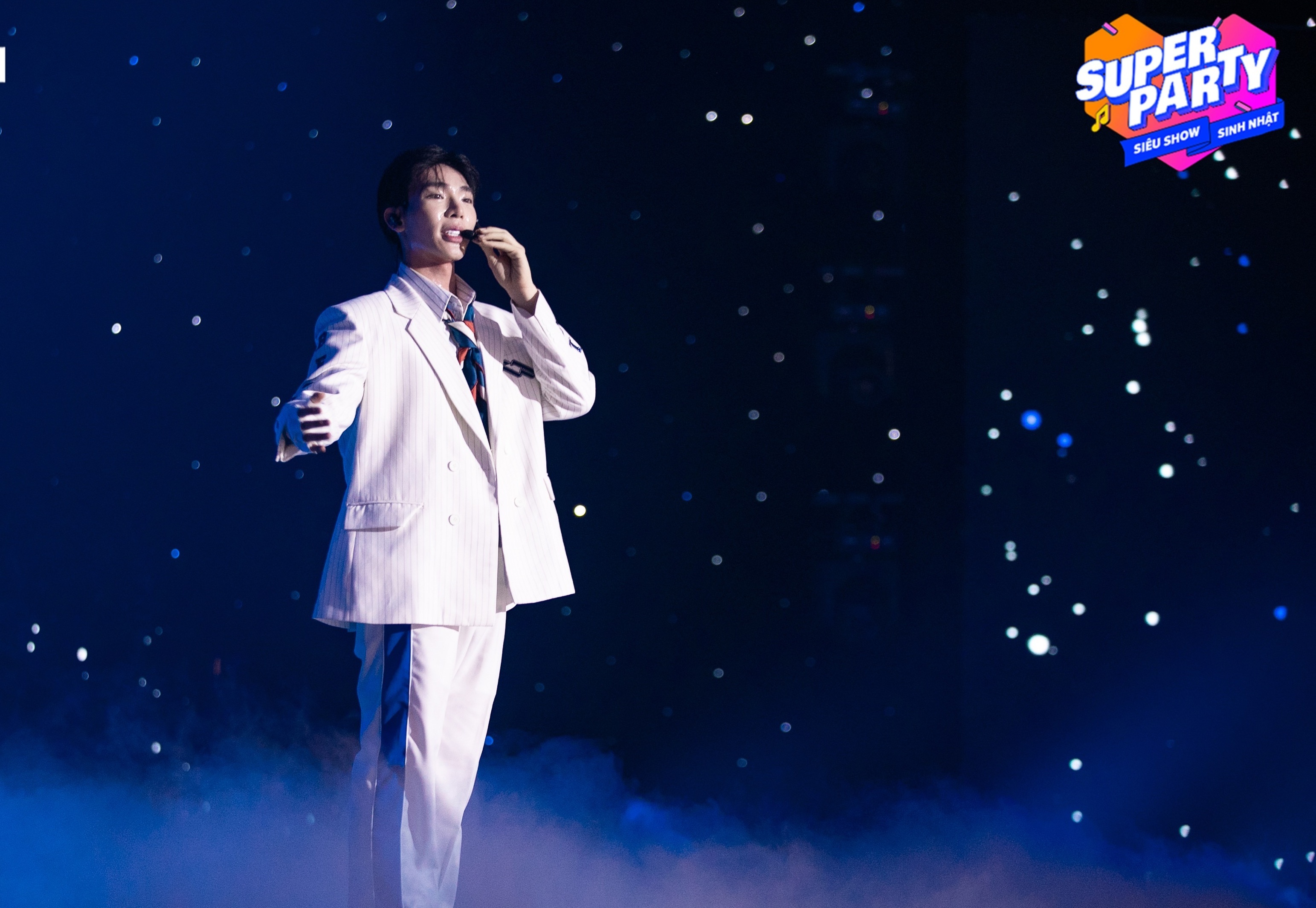 Lazada,  Lazada Super Party anh 12