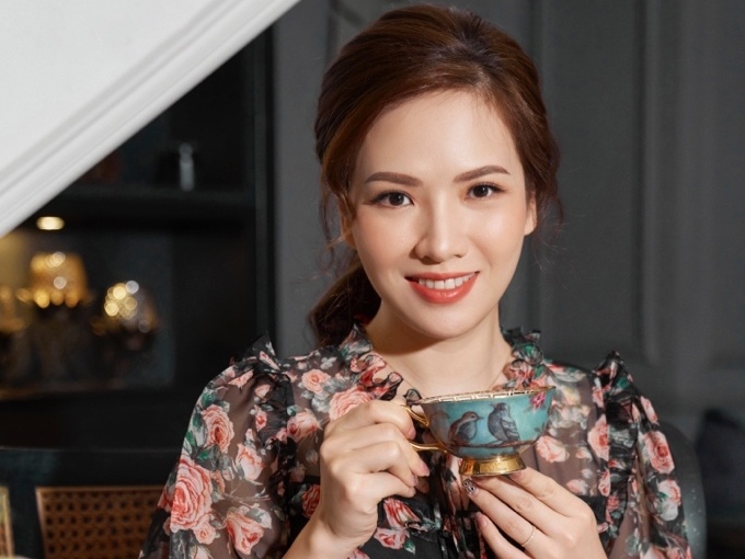 MC Dan Le - nang tho moi cua Hong Vic Fashion hinh anh