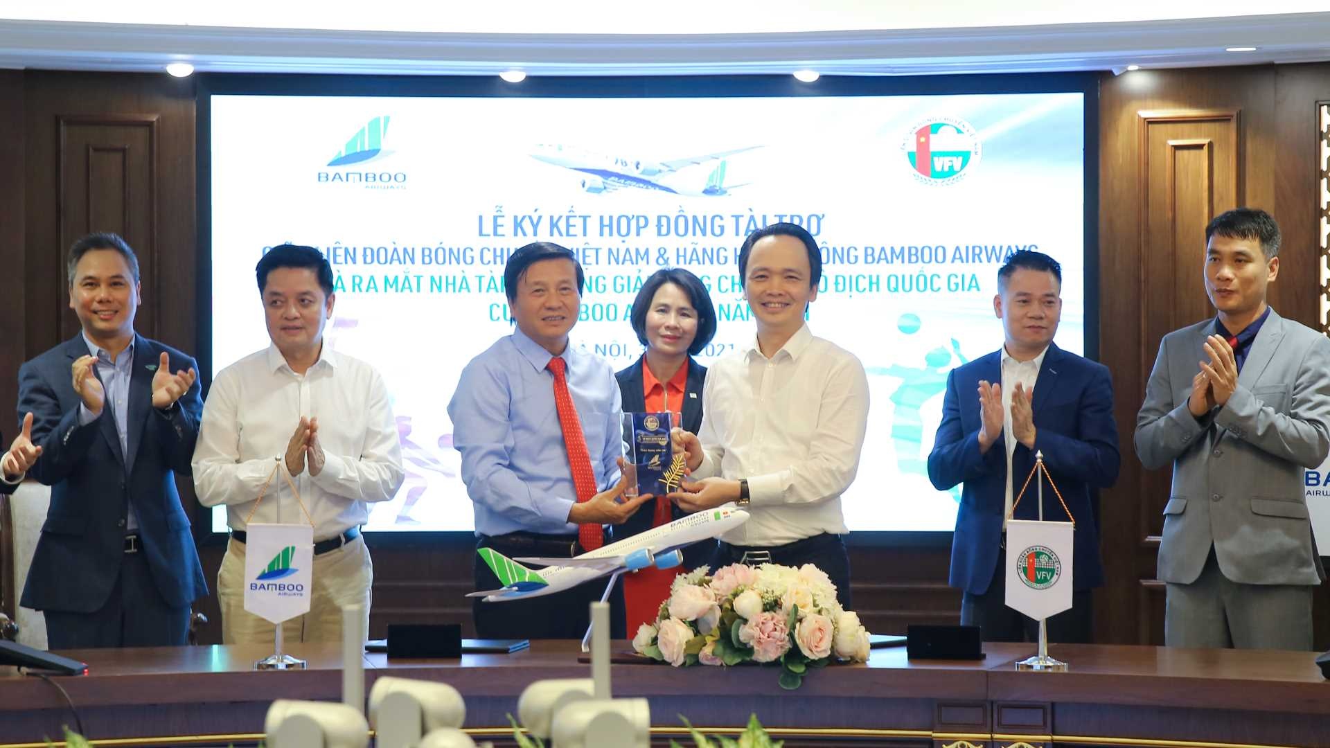 Bamboo Airways tro thanh nha tai tro vang Giai bong chuyen VDQG 2021 hinh anh