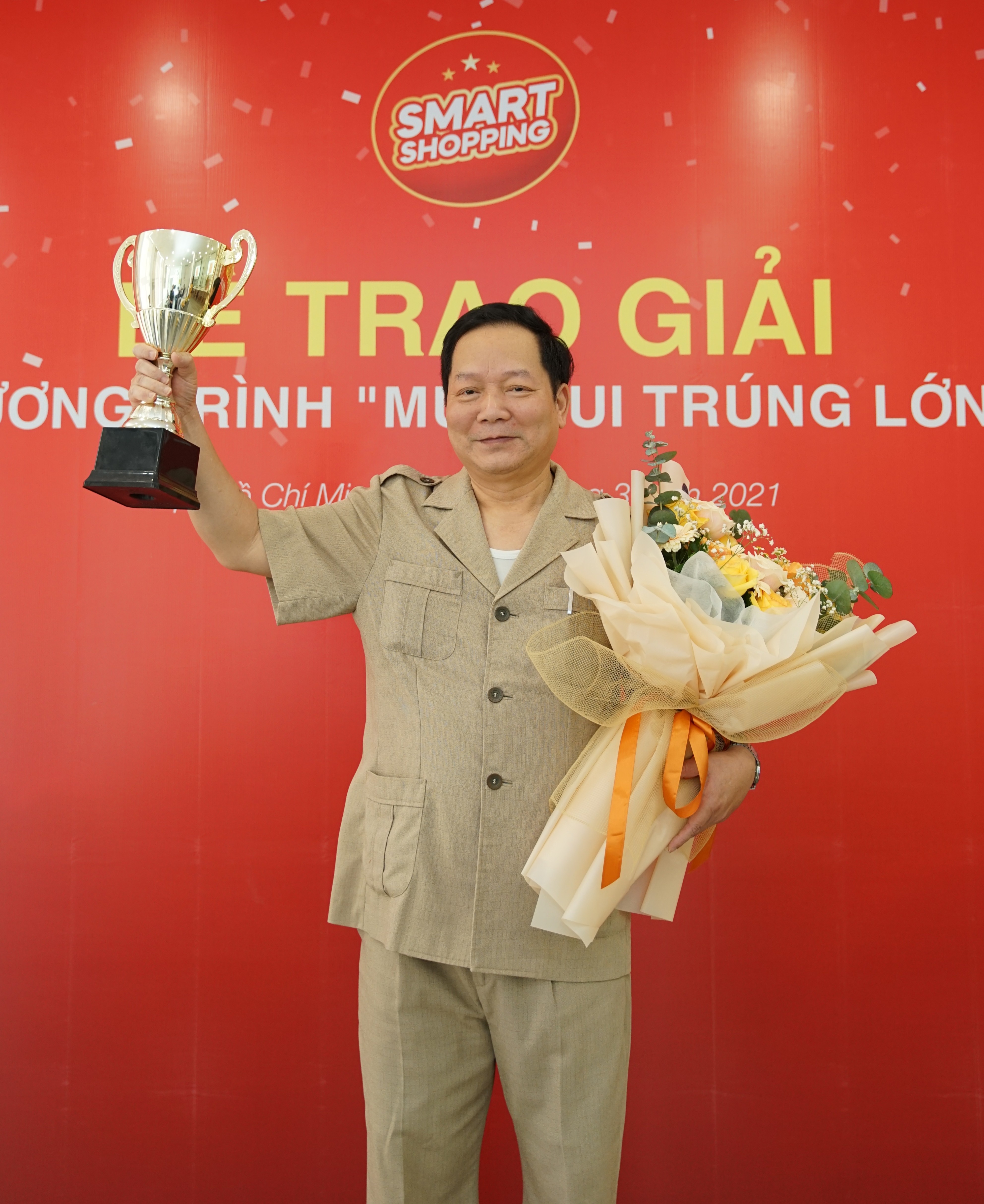 Ngan Quynh,  Mua vui trung lon 2 anh 2