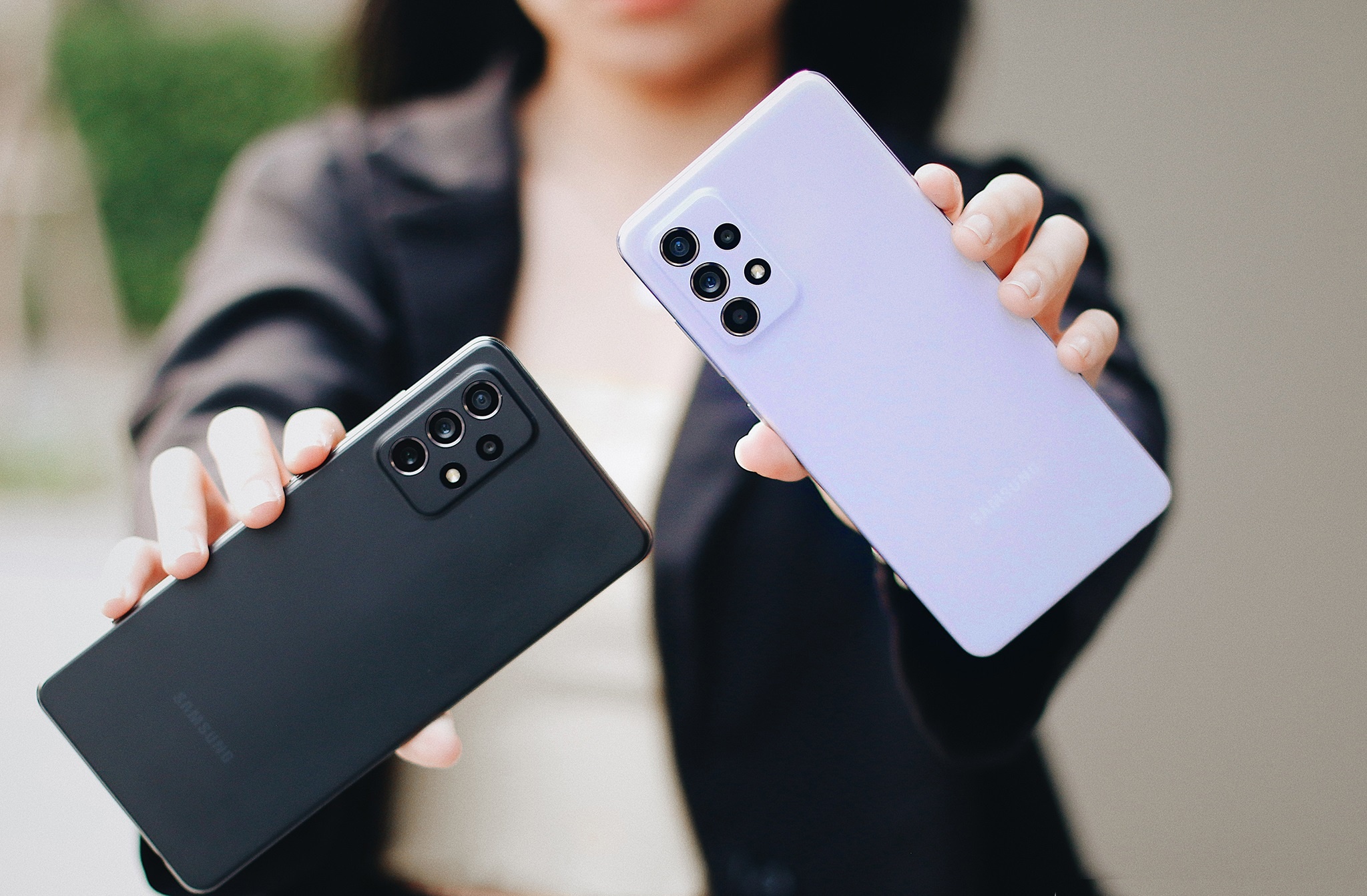 Nhan uu dai den 1,1 trieu khi mua Galaxy A52/A72 tai FPT Shop hinh anh