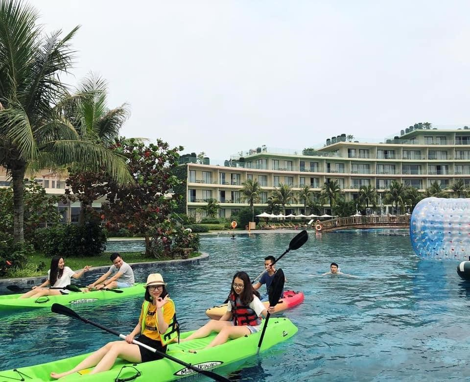 Uu dai hap dan thang 4 tai chuoi le hoi du lich Sam Son hinh anh