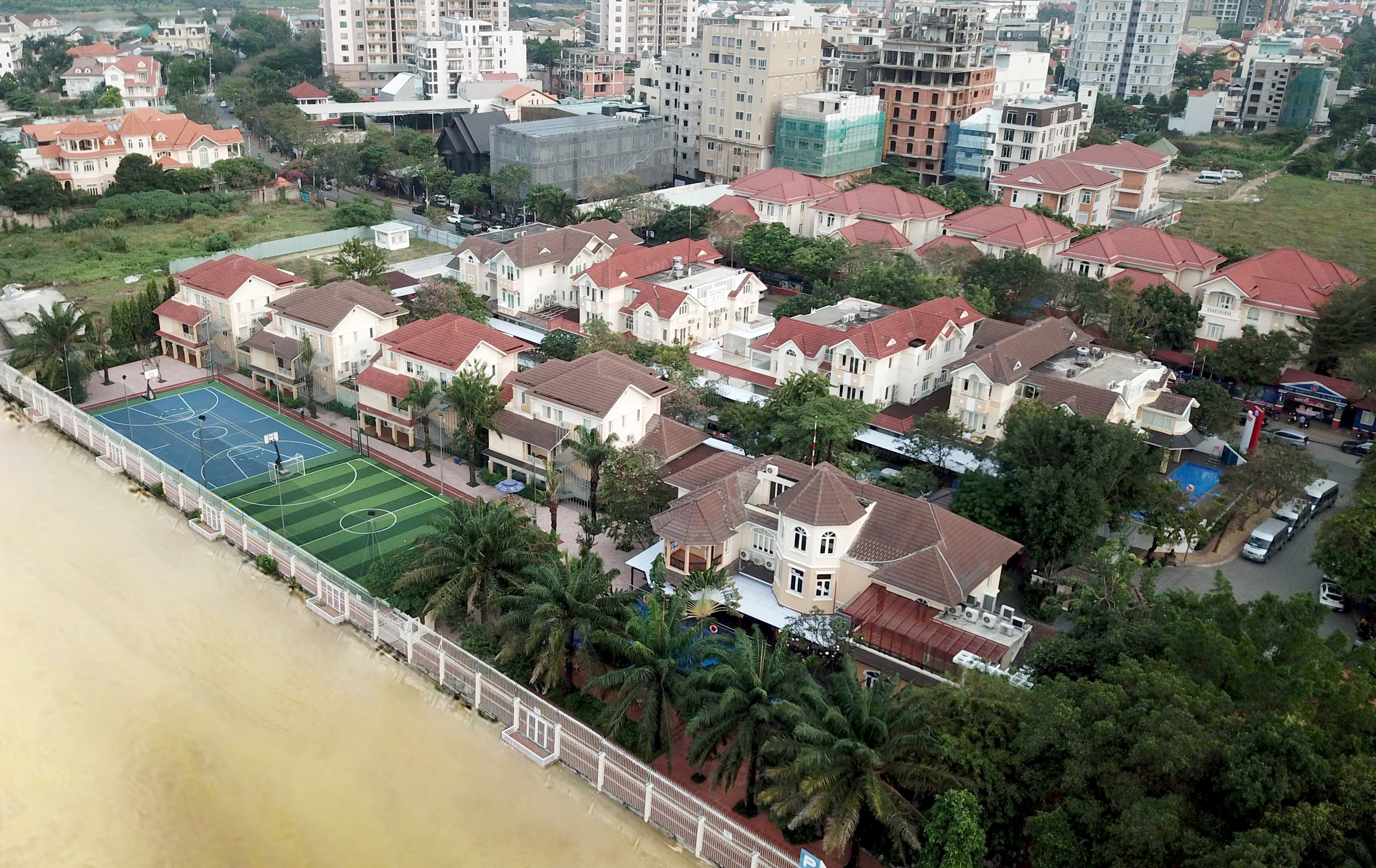 truong quoc te A Chau anh 3