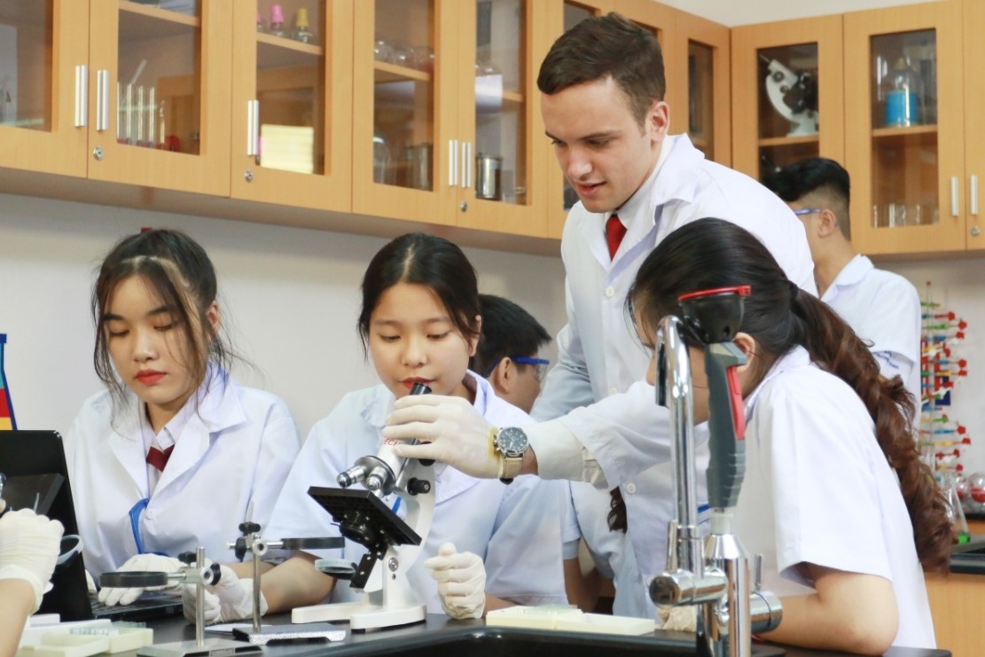 Truong quoc te dat 25 giai hoc sinh gioi cap thanh pho 2020-2021 hinh anh