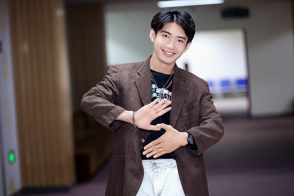 Quang Dang: 'Toi hanh phuc khi tao ra gia tri cho cong dong' hinh anh